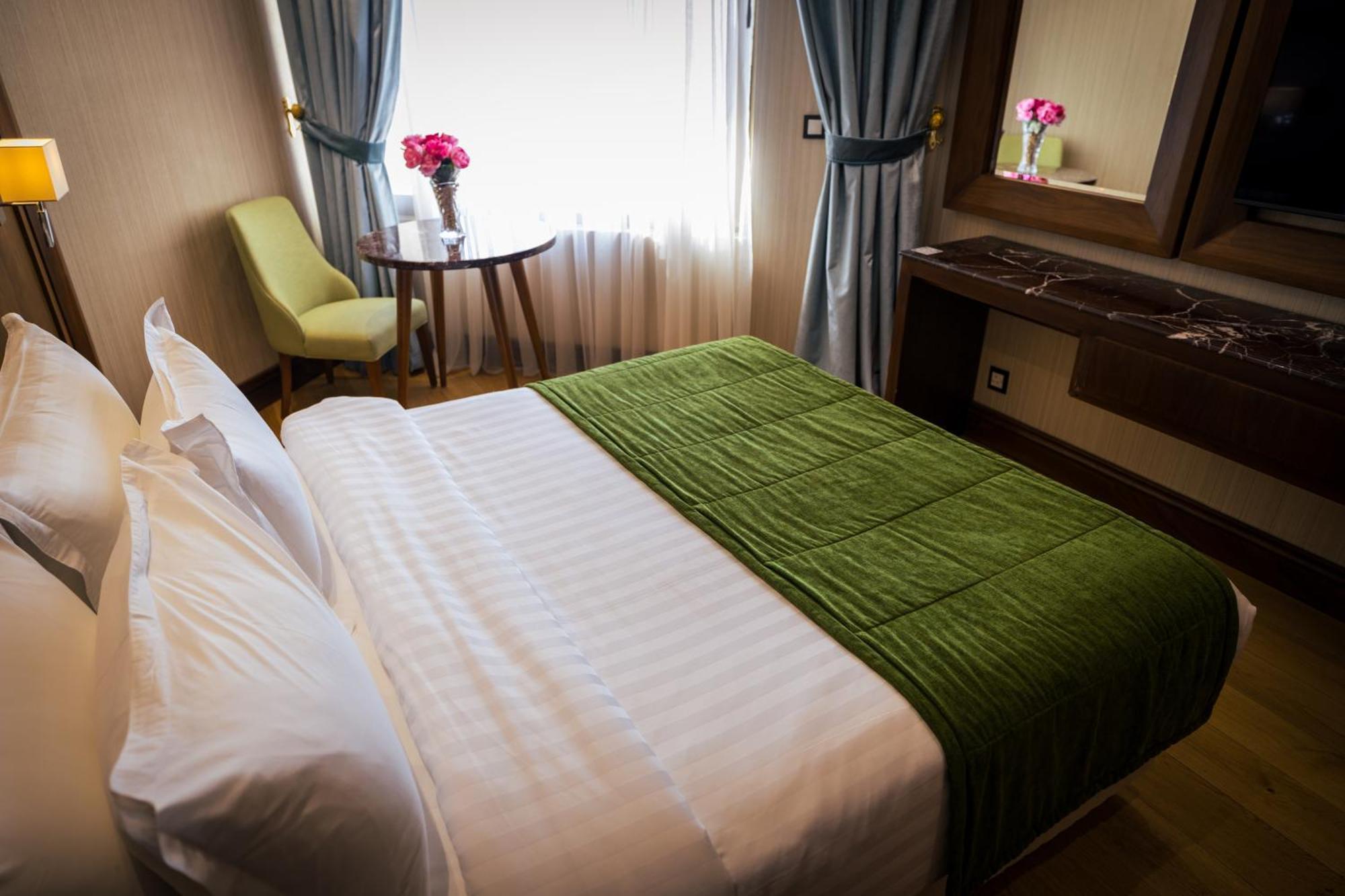 Jeddah Grand Hotel Exterior photo