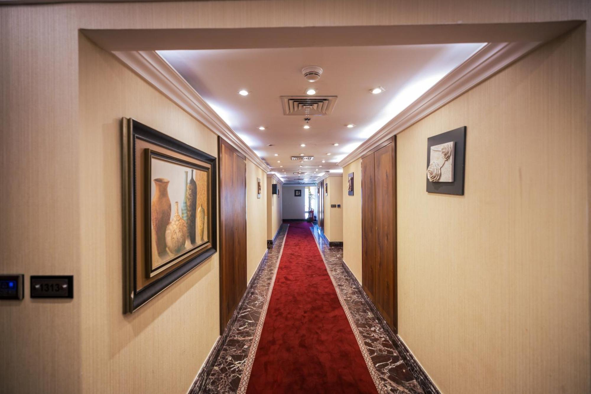 Jeddah Grand Hotel Exterior photo