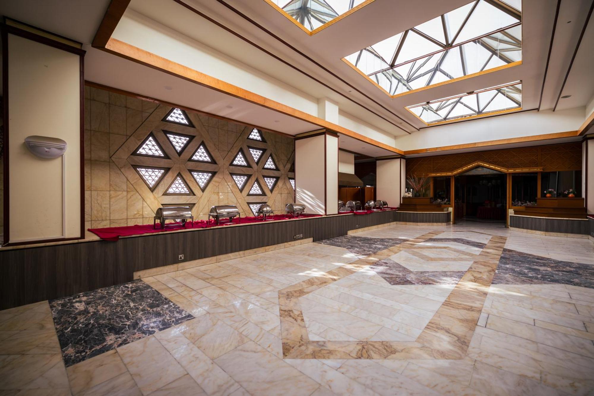 Jeddah Grand Hotel Exterior photo