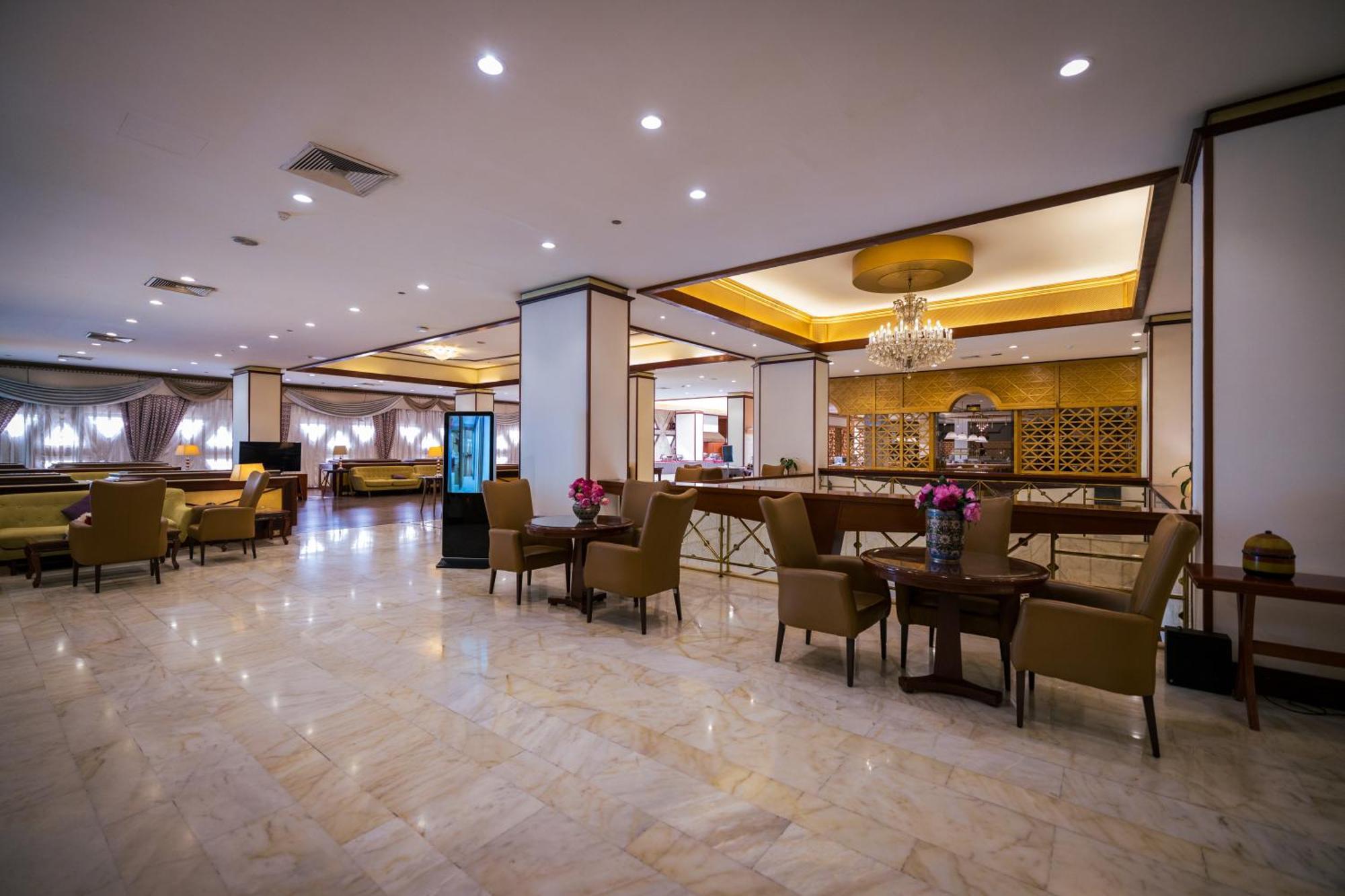 Jeddah Grand Hotel Exterior photo