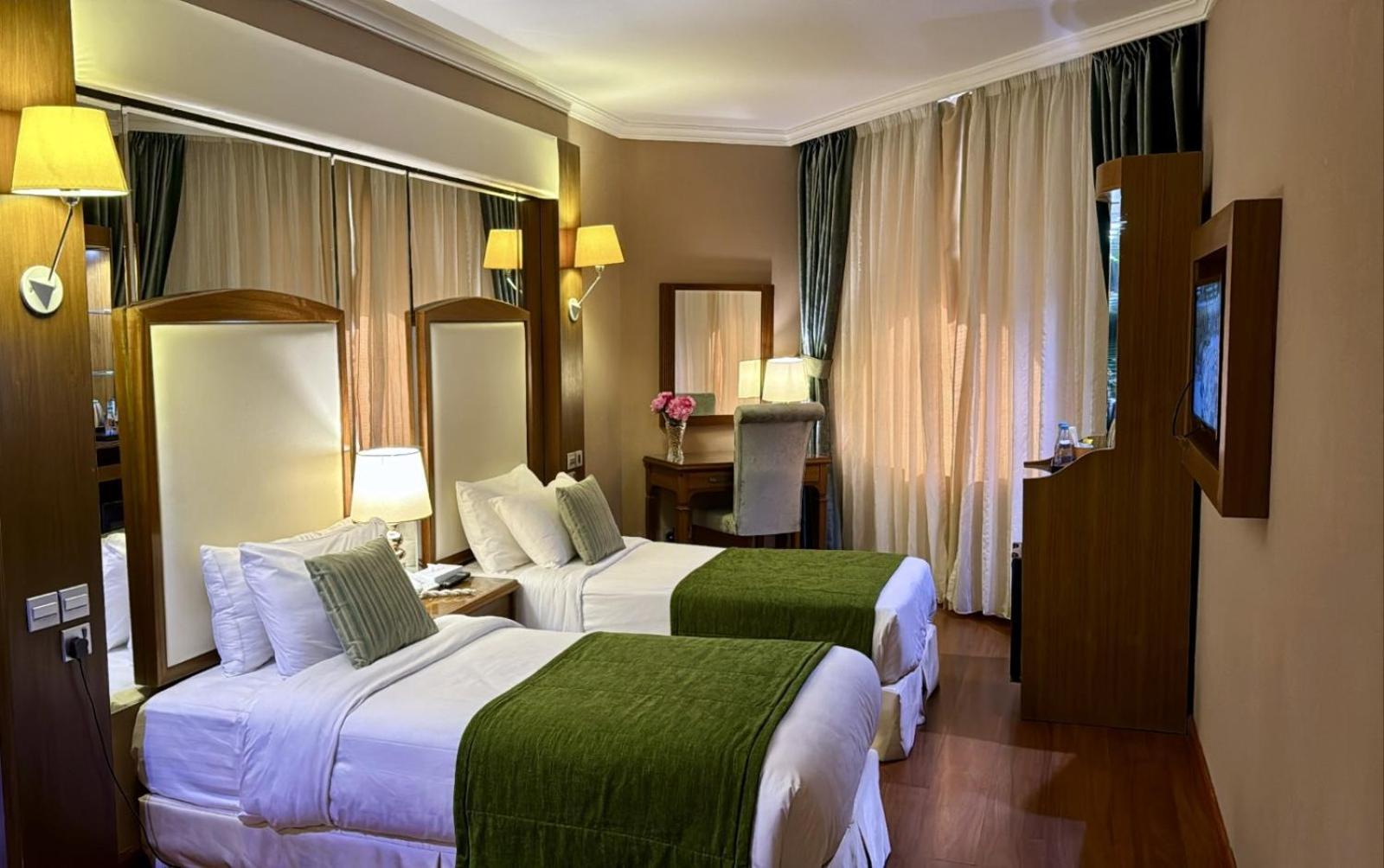 Jeddah Grand Hotel Exterior photo